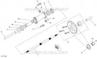 ACHTER TRANSMISSIE